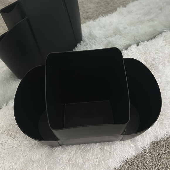 Utensil Holder - Picture 2 of 2